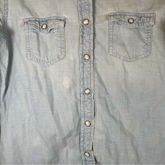 American Eagle Outfitters Button Up Long Sleeve - Picture 2 of 8